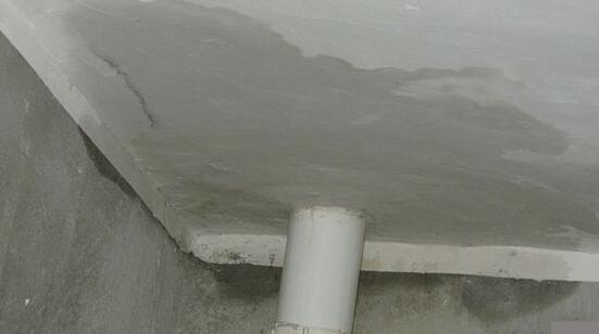 墻面滲水有什么辦法修復？屋頂防水施工的時候這些要留意